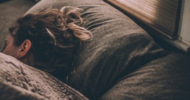 How to Sleep Better Without Medication